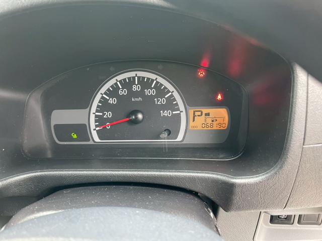 NV100クリッパーバン DX ETC パワーステアリング エアバック エアコン 走行距離68300km 軽バン 軽箱 ハイルーフ 積載量350kg 乗車定員4名(28枚目)