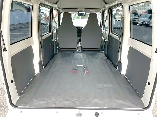 NV100クリッパーバン DX ETC パワーステアリング エアバック エアコン 走行距離68300km 軽バン 軽箱 ハイルーフ 積載量350kg 乗車定員4名(35枚目)