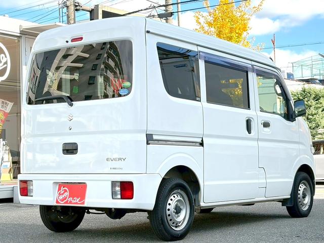 エブリイ ＰＣ　キーレス　ＥＴＣ　ナビ　４ＡＴ　タイミングチェーン　パワーウインドウ　パワーステアリング　エアバック　エアコン　走行距離６２５００ｋｍ　軽バン　軽箱　ハイルーフ　積載量３５０ｋｇ　乗車定員４名（14枚目）