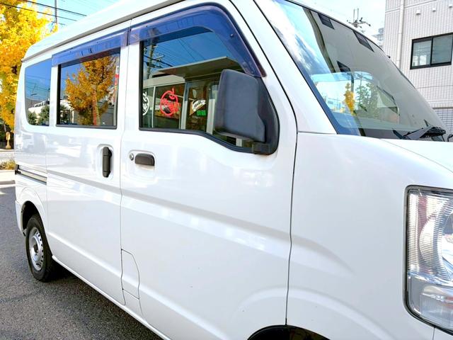 エブリイ ＰＣ　キーレス　ＥＴＣ　ナビ　４ＡＴ　タイミングチェーン　パワーウインドウ　パワーステアリング　エアバック　エアコン　走行距離６２５００ｋｍ　軽バン　軽箱　ハイルーフ　積載量３５０ｋｇ　乗車定員４名（17枚目）