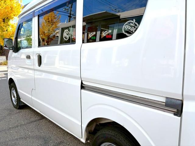 エブリイ ＰＣ　キーレス　ＥＴＣ　ナビ　４ＡＴ　タイミングチェーン　パワーウインドウ　パワーステアリング　エアバック　エアコン　走行距離６２５００ｋｍ　軽バン　軽箱　ハイルーフ　積載量３５０ｋｇ　乗車定員４名（19枚目）