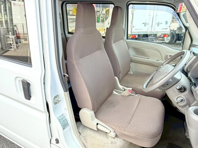 エブリイ ＰＣ　キーレス　ＥＴＣ　ナビ　４ＡＴ　タイミングチェーン　パワーウインドウ　パワーステアリング　エアバック　エアコン　走行距離６２５００ｋｍ　軽バン　軽箱　ハイルーフ　積載量３５０ｋｇ　乗車定員４名（22枚目）