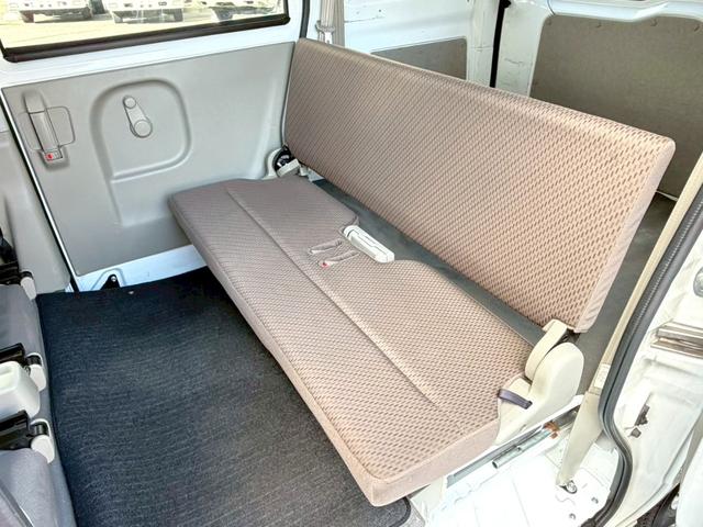 エブリイ ＰＣ　キーレス　ＥＴＣ　ナビ　４ＡＴ　タイミングチェーン　パワーウインドウ　パワーステアリング　エアバック　エアコン　走行距離６２５００ｋｍ　軽バン　軽箱　ハイルーフ　積載量３５０ｋｇ　乗車定員４名（25枚目）