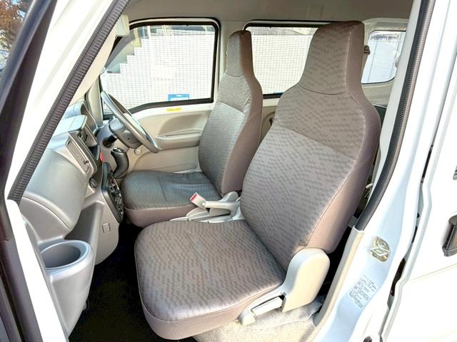 エブリイ ＰＡリミテッド　特別仕様車　ＰＡリミテッド　ハイルーフ　ＲＢＳ装着車　キーレス　ＥＴＣ　横滑り防止装置　ＡＢＳ　２ｎｄ発進　タイミングチェーン　パワーステアリング　エアバック　エアコン　走行距離５６４００ｋｍ（22枚目）