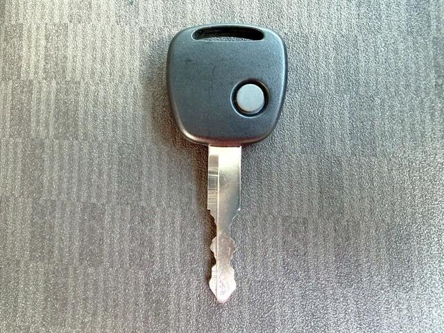 エブリイ ＰＡリミテッド　特別仕様車　ＰＡリミテッド　ハイルーフ　ＲＢＳ装着車　キーレス　ＥＴＣ　横滑り防止装置　ＡＢＳ　２ｎｄ発進　タイミングチェーン　パワーステアリング　エアバック　エアコン　走行距離５６４００ｋｍ（29枚目）