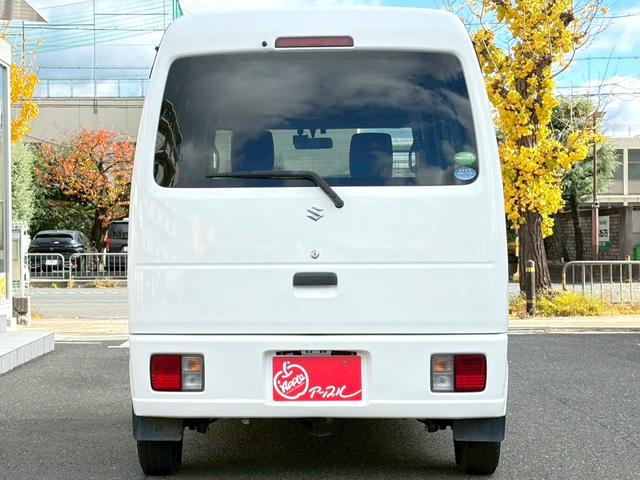 エブリイ ＰＣ　キーレス　ドラレコ　ＥＴＣ　テレビ　ナビ　タイミングチェーン　パワーウインドウ　パワーステアリング　エアバック　エアコン　走行距離６５５００ｋｍ　軽バン　ハイルーフ　積載量３５０ｋｇ　乗車定員４名（12枚目）