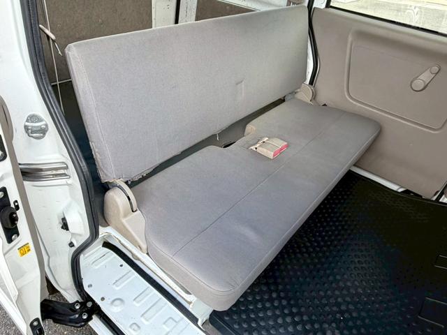 エブリイ ＰＣ　キーレス　ドラレコ　ＥＴＣ　テレビ　ナビ　タイミングチェーン　パワーウインドウ　パワーステアリング　エアバック　エアコン　走行距離６５５００ｋｍ　軽バン　ハイルーフ　積載量３５０ｋｇ　乗車定員４名（23枚目）