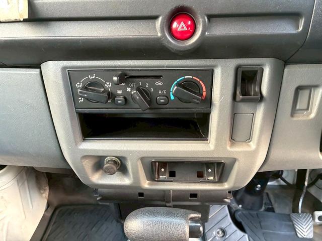 ミニキャブバン CD キーレス ドライブレコーダー タイミングチェーン パワーステアリング エアバック エアコン 走行距離70600km 軽バン 軽箱 ハイルーフ 積載量350kg 乗車定員4名(30枚目)