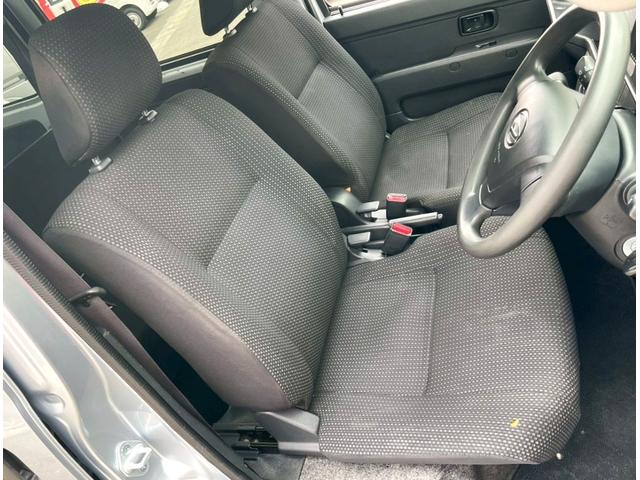 ハイゼットカーゴ クルーズＳＡＩＩＩ　ＥＴＣ　バックカメラ　キーレス　衝突被害軽減ブレーキ　横滑り防止装置　オートマチックハイビーム　電動格納ミラー　アイドリングストップ付　ＡＢＳ　タイミングチェーン　パワーウインドウ　軽バン　軽箱（21枚目）