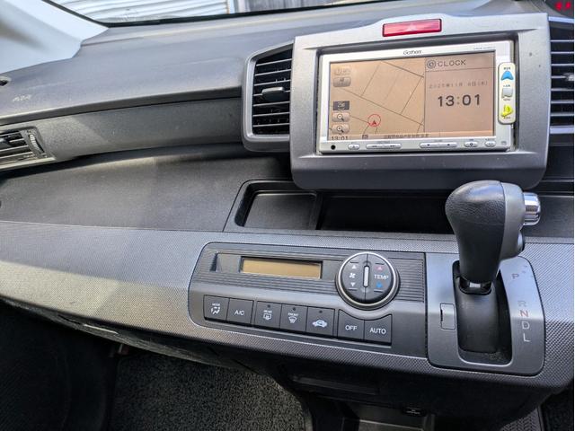 フリード Ｇ　ジャストセレクション　ブリジストン製アルミホイール　電動スライドドア　７人乗り　ナビ　バックカメラ　ＥＴＣ（23枚目）