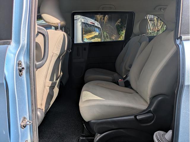 フリード Ｇ　ジャストセレクション　ブリジストン製アルミホイール　電動スライドドア　７人乗り　ナビ　バックカメラ　ＥＴＣ（30枚目）