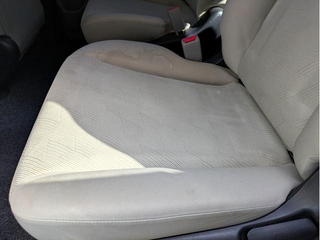 フリード Ｇ　ジャストセレクション　ブリジストン製アルミホイール　電動スライドドア　７人乗り　ナビ　バックカメラ　ＥＴＣ（31枚目）