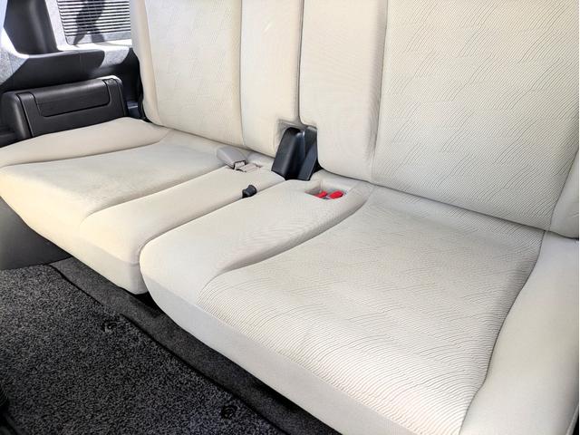 フリード Ｇ　ジャストセレクション　ブリジストン製アルミホイール　電動スライドドア　７人乗り　ナビ　バックカメラ　ＥＴＣ（34枚目）