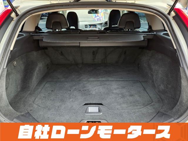 Ｖ６０ ドライブｅ　シティーセーフティーＨＤＤナビフルセグＤＶＤＢｌｕｅｔｏｏｔｈオーディオ　Ｂカメラ　ソナー　シートヒーター　黒革パワーシート　クルーズコントロール　ＨＩＤライト　純正１７ＡＷ　ステアリングスイッチ（52枚目）