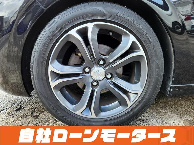 ２０８ シエロ　ガラスルーフ　クルーズコントロール　純正ナビ　フルセグ　Ｂｌｕｅｔｏｏｔｈオーディオ　後ろソナー　黒ハーフレザーシート　キーレスキー　純正１６インチアルミホイール（61枚目）