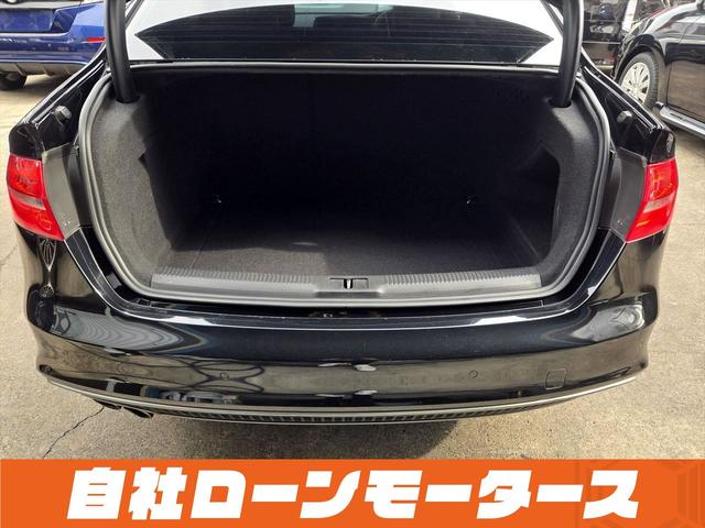 Ａ４ ２．０ＴＦＳＩ　Ｓラインパッケージ　ＩＮＦＯＲＧＥＤ１９ＡＷ　Ｓライン入りｈａ半革シート　ＨＤＤナビフルセグＤＶＤＢｌｕｅｔｏｏｔｈオーディオ　Ｂカメラソナー　シートヒーター　パドルシフト　ステアスイッチスマートキー（53枚目）