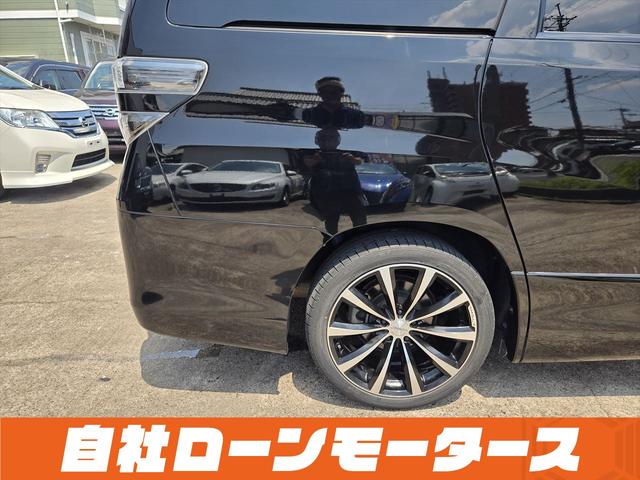 ヴェルファイア ２．４Ｚ　プラチナセレクションＩＩ　純正フリップダウンモニター　ツインムーンルーフ　パワーバックドア　両側パワースライドドア　社外１９ＡＷ　ナビフルセグＤＶＤ　Ｂカメラ　Ｃｌａｚｚｉｏシートカバー　スマートキー　ミラーガーニッシュ（35枚目）