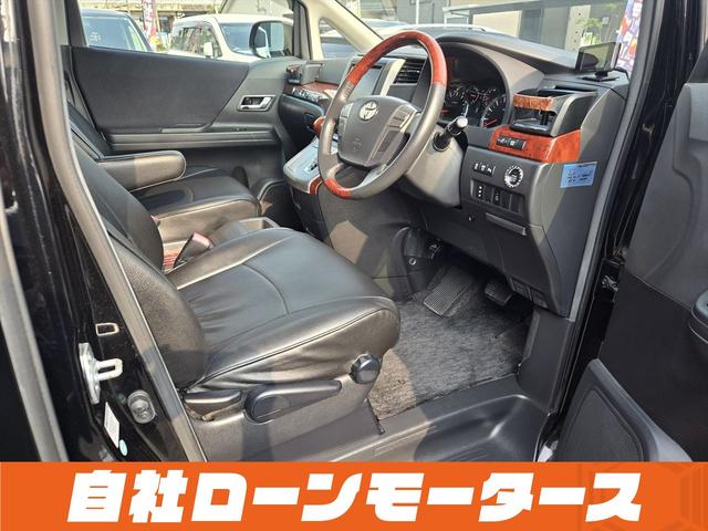 ヴェルファイア ２．４Ｚ　プラチナセレクションＩＩ　純正フリップダウンモニター　ツインムーンルーフ　パワーバックドア　両側パワースライドドア　社外１９ＡＷ　ナビフルセグＤＶＤ　Ｂカメラ　Ｃｌａｚｚｉｏシートカバー　スマートキー　ミラーガーニッシュ（38枚目）