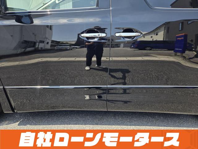 ヴェルファイア ２．４Ｚ　プラチナセレクションＩＩ　純正フリップダウンモニター　ツインムーンルーフ　パワーバックドア　両側パワースライドドア　社外１９ＡＷ　ナビフルセグＤＶＤ　Ｂカメラ　Ｃｌａｚｚｉｏシートカバー　スマートキー　ミラーガーニッシュ（48枚目）