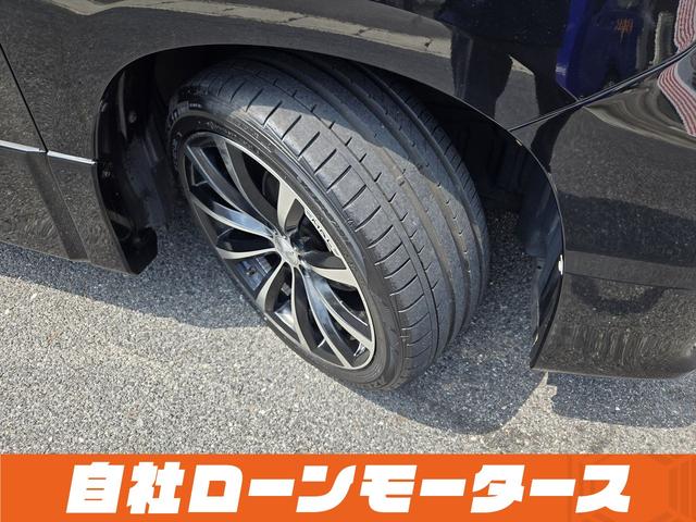 ヴェルファイア ２．４Ｚ　プラチナセレクションＩＩ　純正フリップダウンモニター　ツインムーンルーフ　パワーバックドア　両側パワースライドドア　社外１９ＡＷ　ナビフルセグＤＶＤ　Ｂカメラ　Ｃｌａｚｚｉｏシートカバー　スマートキー　ミラーガーニッシュ（69枚目）