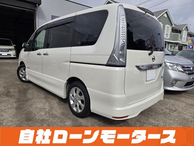 セレナ ハイウェイスターＧ　Ｓ－ハイブリッド　エアロモード　エアロ　両側パワースライドドア　純正ナビフルセグＤＶＤ　Ｂｌｕｅｔｏｏｔｈオーディオ　Ｂカメラ　クルーズコントロール　キャプテンシート　スマートキー　プッシュスタート　オートＨＩＤヘッドライト　フォグ（8枚目）