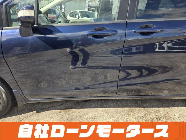 フリード フレックス Fパッケージ 純正HDDナビテレビ CD ミュージックサーバー DVD バックカメラ ステアリングオーディオスイッチ 社外14インチアルミホイール キーレスエントリーキー 電格ウインカーミラー ドアバイザー(44枚目)