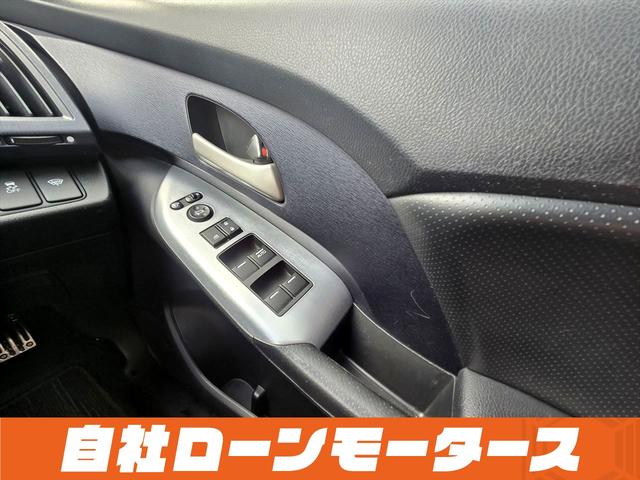 オデッセイ アブソルート エアロ 純正HDDナビフルセグDVD MSV マルチビューカメラ クルーズコントロール ハーフレザーシート ステアリングスイッチ 純正18AW オートHIDヘッドライト フォグ キーレスエントリーキー(76枚目)