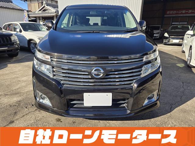 エルグランド ２５０ハイウェイスターアーバンクロム　ＡＬＰＩＮＥフリップダウンモニター　両側パワースライドドア　純正ナビフルセグＤＶＤ　Ｂｌｕｅｔｏｏｔｈ　Ｂカメラ　ハーフレザー　オットマン　ステアスイッチ　オートＨＩＤヘッドライト　フォグ純正１８ＡＷ（11枚目）