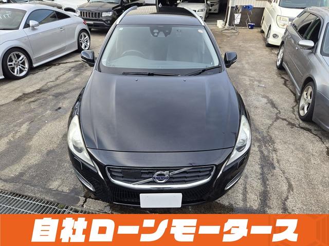 Ｖ６０ スポーツ　シティーセーフティー　衝突軽減　ブラインドスポットモニター　パワーシート　シートヒーター　レーダークルーズ　ＨＤＤナビフルセグＤＶＤ　Ｂｌｕｅｔｏｏｔ　Ｂカメラ　ソナー　シートヒーター　スペアキー（32枚目）