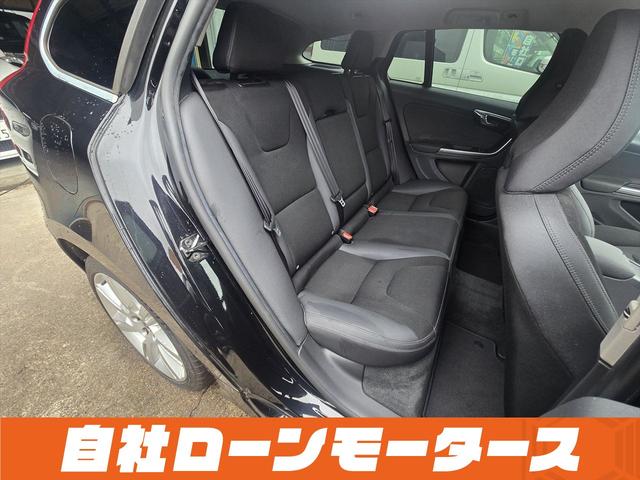 Ｖ６０ スポーツ　シティーセーフティー　衝突軽減　ブラインドスポットモニター　パワーシート　シートヒーター　レーダークルーズ　ＨＤＤナビフルセグＤＶＤ　Ｂｌｕｅｔｏｏｔ　Ｂカメラ　ソナー　シートヒーター　スペアキー（42枚目）