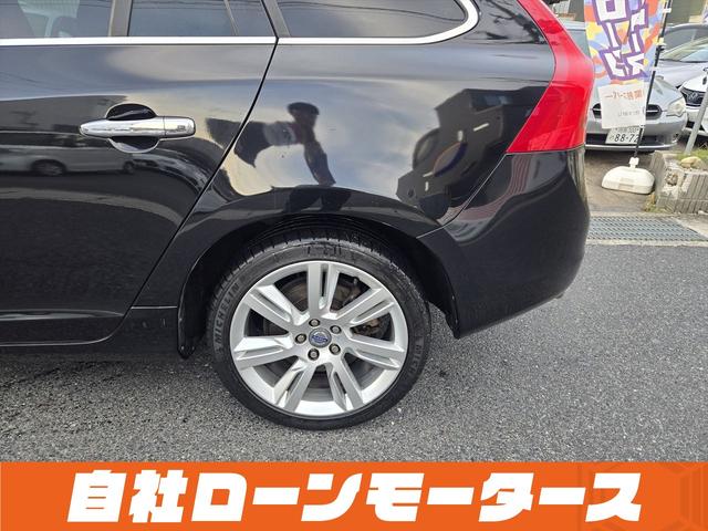Ｖ６０ スポーツ　シティーセーフティー　衝突軽減　ブラインドスポットモニター　パワーシート　シートヒーター　レーダークルーズ　ＨＤＤナビフルセグＤＶＤ　Ｂｌｕｅｔｏｏｔ　Ｂカメラ　ソナー　シートヒーター　スペアキー（49枚目）
