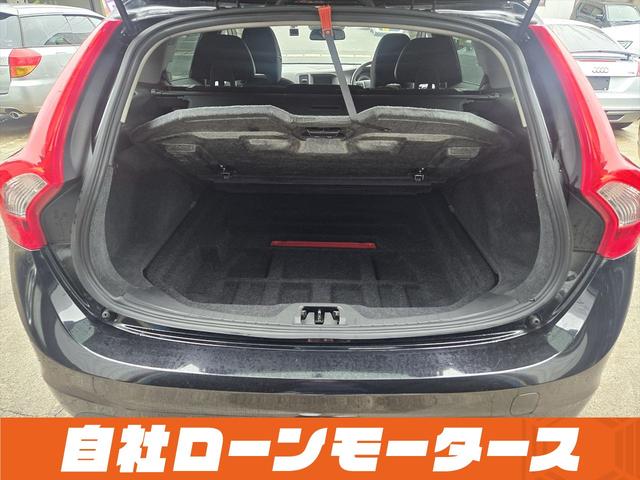 Ｖ６０ スポーツ　シティーセーフティー　衝突軽減　ブラインドスポットモニター　パワーシート　シートヒーター　レーダークルーズ　ＨＤＤナビフルセグＤＶＤ　Ｂｌｕｅｔｏｏｔ　Ｂカメラ　ソナー　シートヒーター　スペアキー（57枚目）