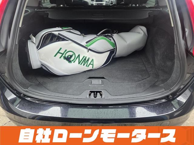 Ｖ６０ スポーツ　シティーセーフティー　衝突軽減　ブラインドスポットモニター　パワーシート　シートヒーター　レーダークルーズ　ＨＤＤナビフルセグＤＶＤ　Ｂｌｕｅｔｏｏｔ　Ｂカメラ　ソナー　シートヒーター　スペアキー（58枚目）