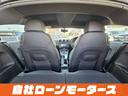 1.8TFSI Sラインパッケージ Sラインロゴ入り半革シート+ステアリング 電動リアウィング ナビフルセグCDDVD Bluetooth Bカメラ ミラーヒーターパドルシフト スペアキーオートHIDライト フォグリアフォグ純正17AW(56枚目)