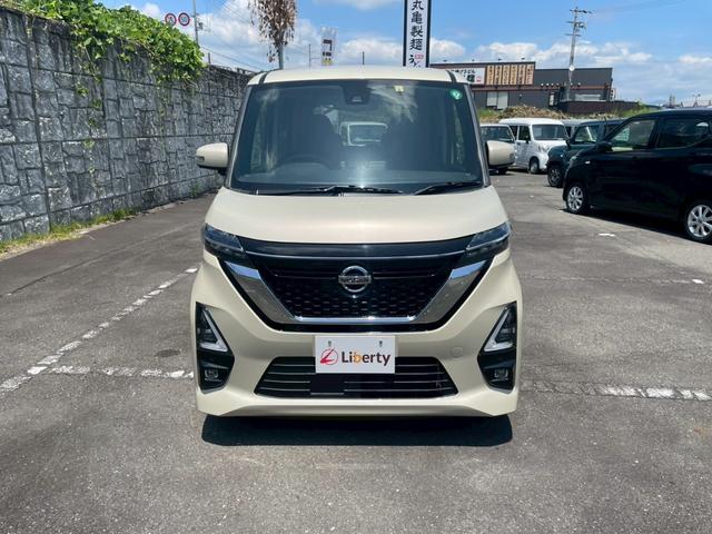 ルークス ハイウェイスター　Ｘ　横滑防止装置　衝突軽減ブレーキシステム　ブルートゥース　インテリジェントアラウンドビューモニター　地デジ　コーナーソナー　ＤＶＤ再生　インテリジェントキー　ＬＥＤ　バックカメラ　オ－トエアコン　ＡＵＸ（8枚目）
