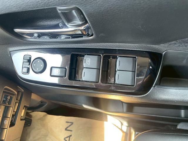 ルークス ハイウェイスター　Ｘ　横滑防止装置　衝突軽減ブレーキシステム　ブルートゥース　インテリジェントアラウンドビューモニター　地デジ　コーナーソナー　ＤＶＤ再生　インテリジェントキー　ＬＥＤ　バックカメラ　オ－トエアコン　ＡＵＸ（42枚目）
