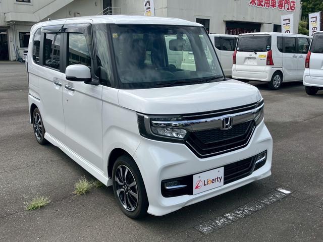 Ｎ－ＢＯＸカスタム Ｇ・Ｌホンダセンシング　ナビ　バックカメラ　ドラレコ　ＥＴＣ　両側電動スライドドア　衝突被害軽減ブレーキ　アダプティブクルーズコントロール　運転席＆助手席シートヒーター　スマートキー　純正アルミホイール　電動格納ミラー（10枚目）