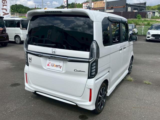 Ｎ－ＢＯＸカスタム Ｇ・Ｌホンダセンシング　ナビ　バックカメラ　ドラレコ　ＥＴＣ　両側電動スライドドア　衝突被害軽減ブレーキ　アダプティブクルーズコントロール　運転席＆助手席シートヒーター　スマートキー　純正アルミホイール　電動格納ミラー（15枚目）
