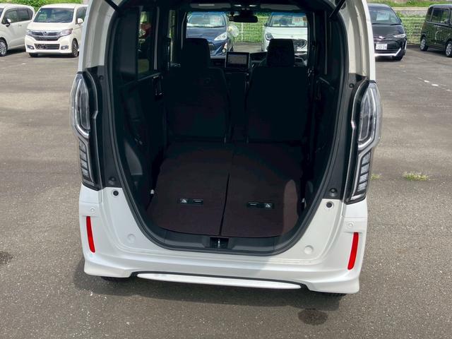 Ｎ－ＢＯＸカスタム Ｇ・Ｌホンダセンシング　ナビ　バックカメラ　ドラレコ　ＥＴＣ　両側電動スライドドア　衝突被害軽減ブレーキ　アダプティブクルーズコントロール　運転席＆助手席シートヒーター　スマートキー　純正アルミホイール　電動格納ミラー（17枚目）