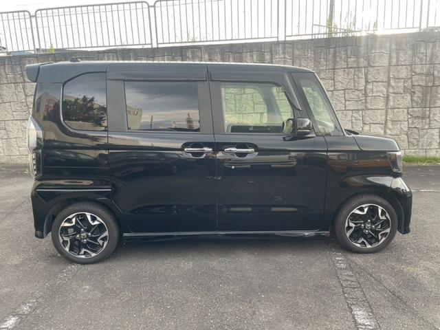 Ｎ－ＢＯＸカスタム Ｇ・Ｌターボホンダセンシング　純正ナビ　バックカメラ　ドラレコ　ＥＴＣ　両側電動スライド　衝突被害軽減ブレーキ　アダプティブクルーズコントロール　ｊ純正アルミホイール　スマートキー　ＵＳＢ充電　オートエアコン　アクセサリーソケット（12枚目）