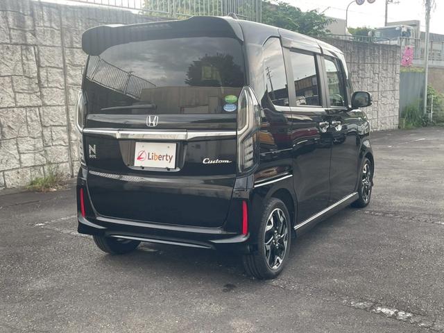 Ｎ－ＢＯＸカスタム Ｇ・Ｌターボホンダセンシング　純正ナビ　バックカメラ　ドラレコ　ＥＴＣ　両側電動スライド　衝突被害軽減ブレーキ　アダプティブクルーズコントロール　ｊ純正アルミホイール　スマートキー　ＵＳＢ充電　オートエアコン　アクセサリーソケット（16枚目）