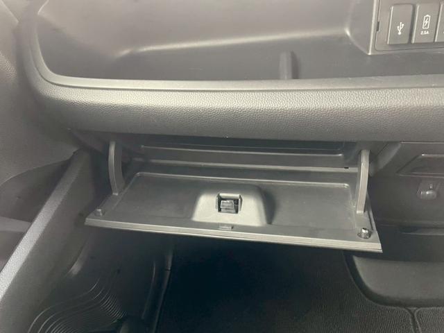 Ｎ－ＢＯＸカスタム Ｇ・Ｌターボホンダセンシング　純正ナビ　バックカメラ　ドラレコ　ＥＴＣ　両側電動スライド　衝突被害軽減ブレーキ　アダプティブクルーズコントロール　ｊ純正アルミホイール　スマートキー　ＵＳＢ充電　オートエアコン　アクセサリーソケット（49枚目）