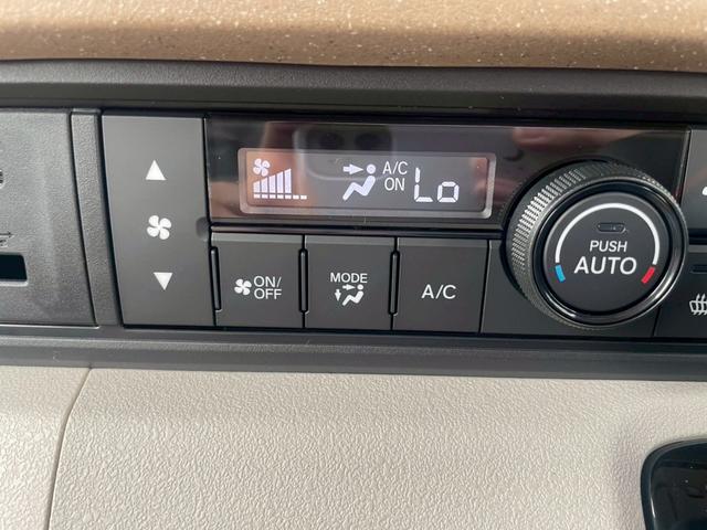 Ｎ－ＢＯＸ ベースグレード　ＨｏｎｄａＳＥＮＳＩＮＧ　片側電動スライド　電子パーキング　オートブレーキホールド　アダプティブクルーズコントロール　運転席＆助手席シートヒーター　スマートキー　ＬＥＤヘッドライト　バックカメラ（38枚目）