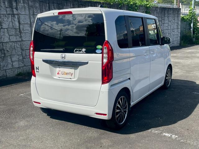 Ｎ－ＢＯＸ Ｇ・Ｌホンダセンシング　純正ナビ　バックカメラ　ＥＴＣ　片側電動スライドドア　衝突被害軽減ブレーキ　レーンキープアシスト　純正アルミホイール　スマートキー　シートバックテーブル　アクセサリーソケット　電動格納式ミラー（15枚目）