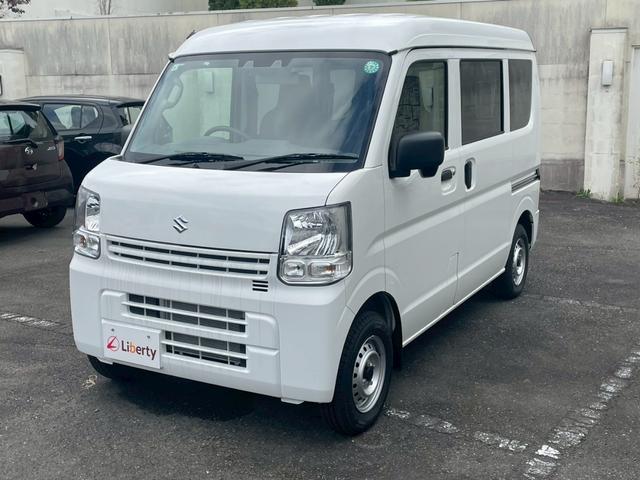 エブリイ ＰＡ　４ＷＤ　衝突被害軽減ブレーキ　レーンキープアシスト　パーキングセンサー　オートライト　両側スライドドア　ＦＭ／ＡＭラジオ　アイドリングストップ　横滑り防止機能　マニュアルエアコン　パワーステアリング（6枚目）
