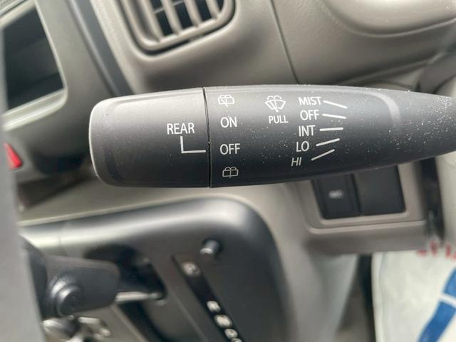 エブリイ ＰＡ　４ＷＤ　衝突被害軽減ブレーキ　レーンキープアシスト　パーキングセンサー　オートライト　両側スライドドア　ＦＭ／ＡＭラジオ　アイドリングストップ　横滑り防止機能　マニュアルエアコン　パワーステアリング（31枚目）