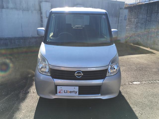 ルークス Ｅ　両側スライドドア　スマートキー　ベンチシート　ＣＶＴ　ＣＤ　エアコン　ヘッドライトレベライザー　電動格納ミラー　ハロゲンヘッドライト（15枚目）