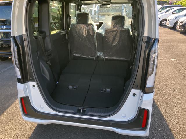 Ｎ－ＢＯＸカスタム ベースグレード　両側スライド・片側電動　クリアランスソナー　オートクルーズコントロール　オートライト　スマートキー　アイドリングストップ　電動格納ミラー　シートヒーター　ベンチシート　ＣＶＴ　ＥＳＣ（16枚目）