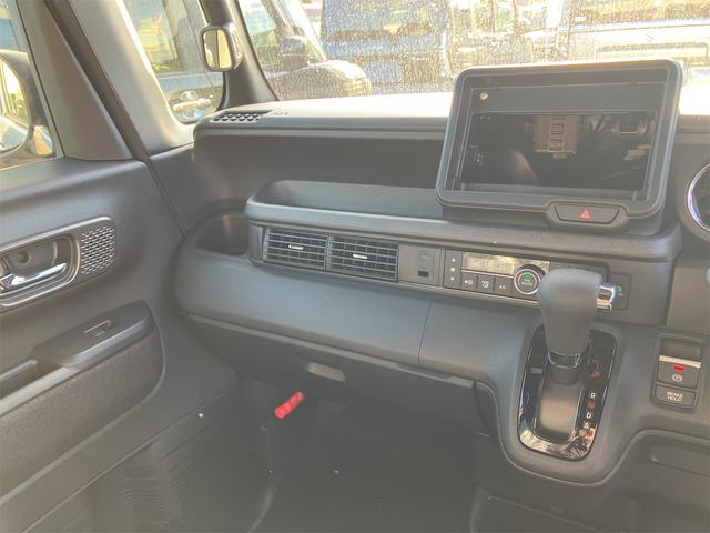 Ｎ－ＢＯＸカスタム ベースグレード　両側スライド・片側電動　クリアランスソナー　オートクルーズコントロール　オートライト　スマートキー　アイドリングストップ　電動格納ミラー　シートヒーター　ベンチシート　ＣＶＴ　ＥＳＣ（48枚目）