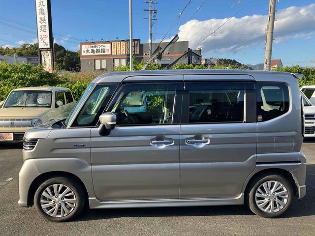 スペーシアカスタム ハイブリッドＧＳ　ナビ　Ｂｌｕｅｔｏｏｔｈ　ＥＴＣ　バックカメラ　両側スライド・片側電動　ＴＶ　オートクルーズコントロール　オートライト　スマートキー　アイドリングストップ　シートヒーター　ベンチシート　ＣＶＴ　ＥＳＣ（13枚目）